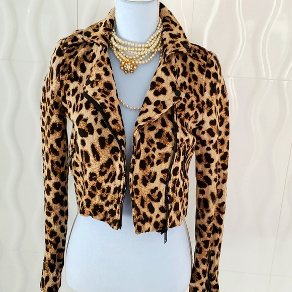 H&M Jackets & Blazers - ANIMAL PRINT CROP MOTO JACKET 4